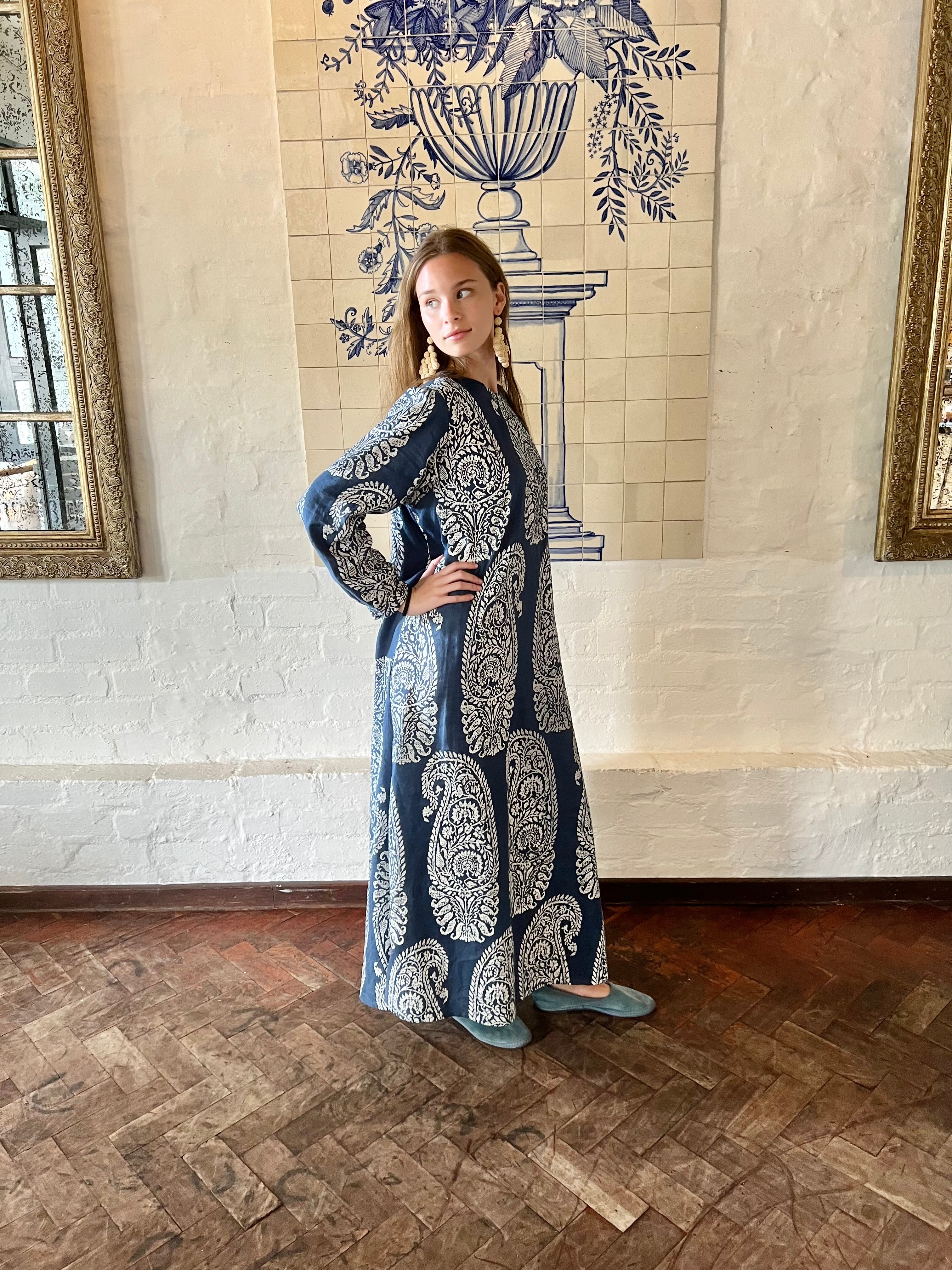 Jaipur Paisley Linen Collar Kaftan Blue