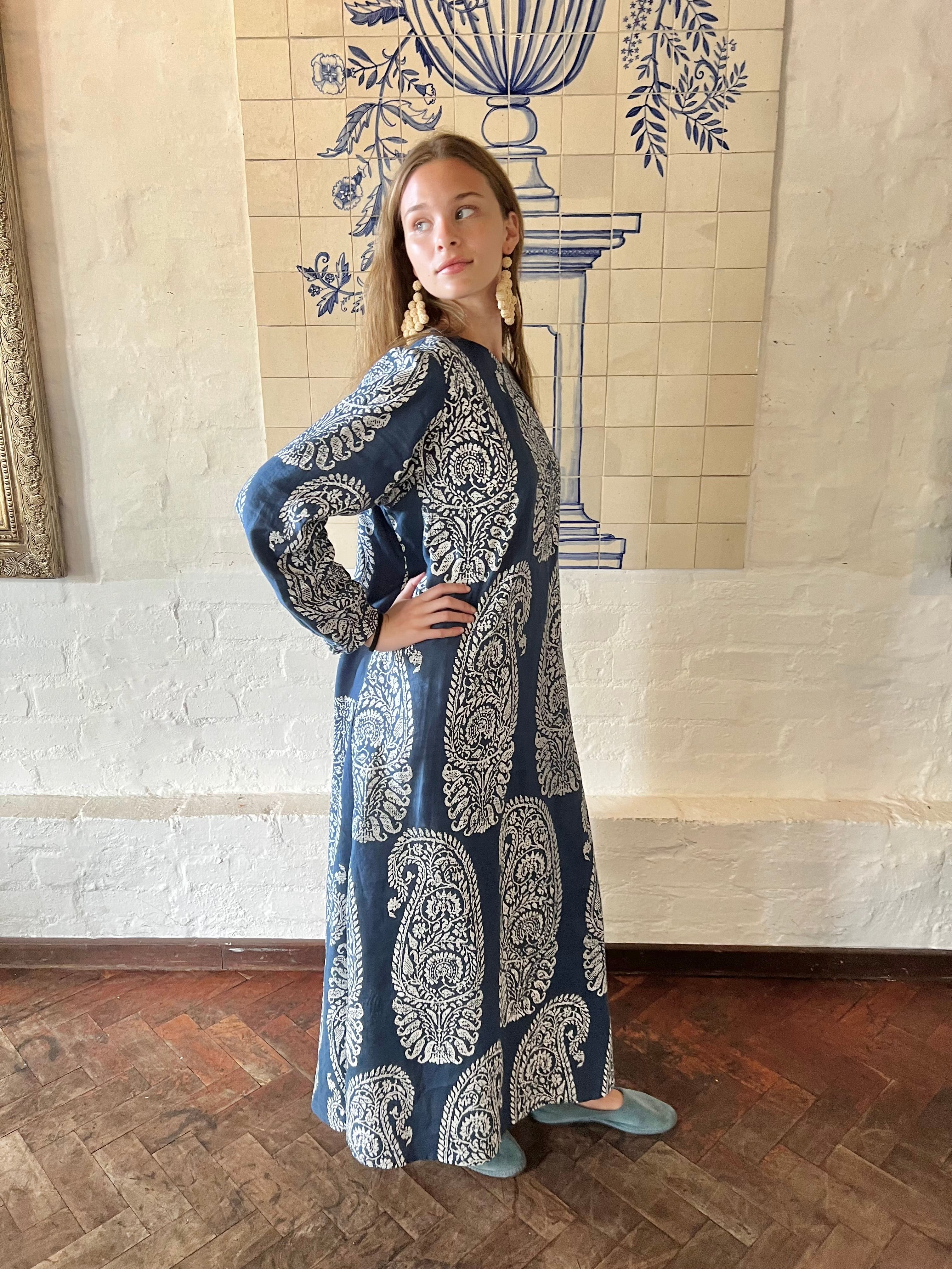 Jaipur Paisley Linen Collar Kaftan Blue